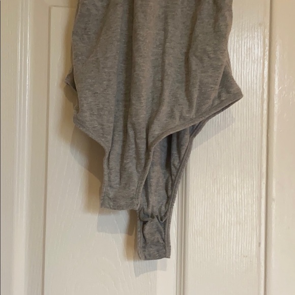 Tommy Hilfiger body suit - Picture 7 of 9